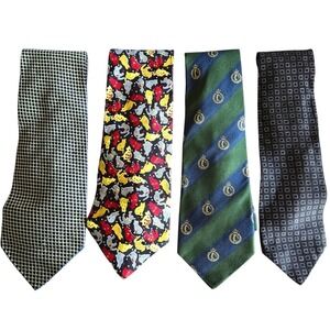 Bundle of 4 Vintage 100% Silk Men's Tie‎ Italian and Angentinian Preppy Classic
